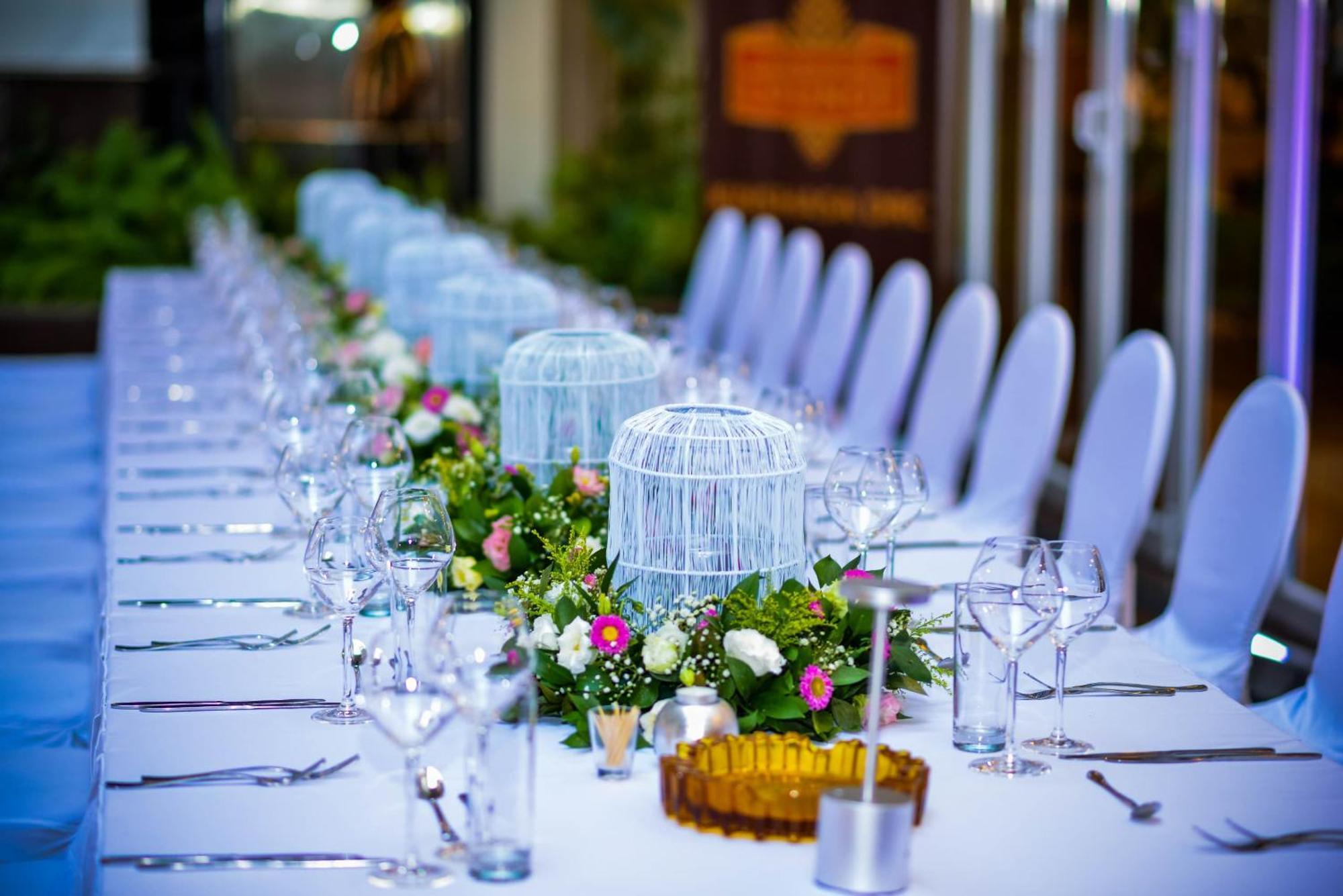 Hotel Royal คินชาซา ภายนอก รูปภาพ