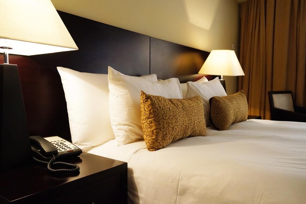 Hotel Royal คินชาซา ภายนอก รูปภาพ